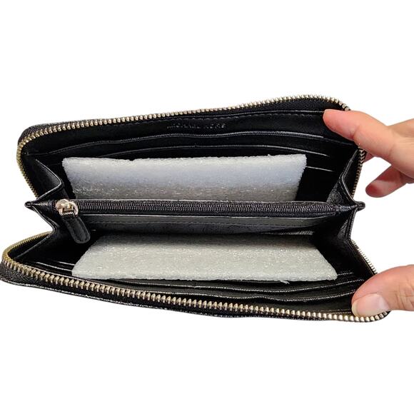 Michael Kors Jet Set Monogram Continental Zip Around Wallet Vintage - Picture 4 of 9